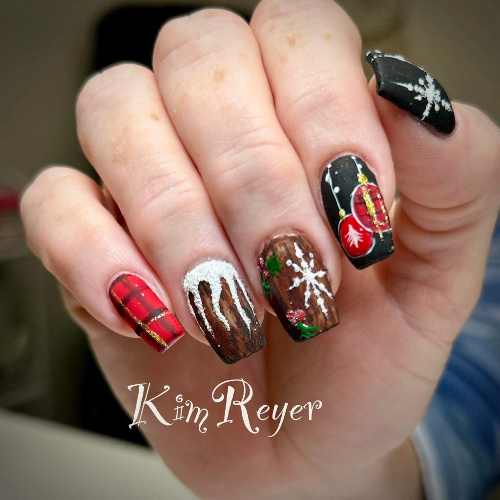 Christmas nail art