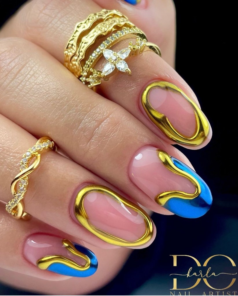 blue nail art