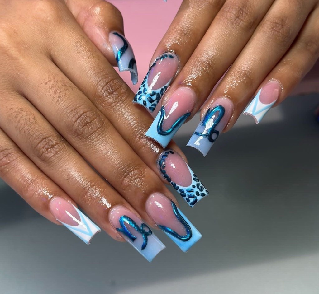 blue nail art