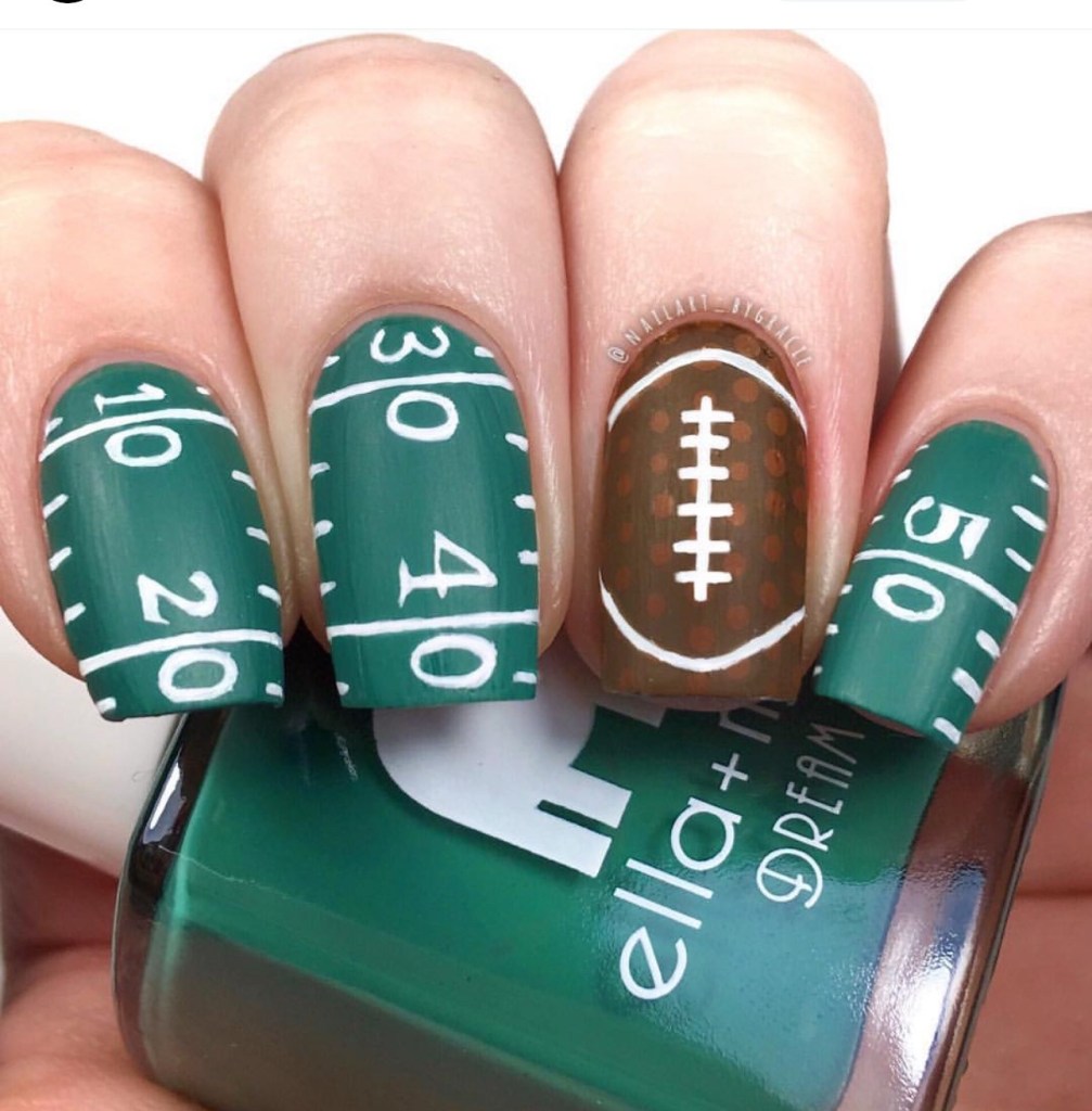 super bowl nails