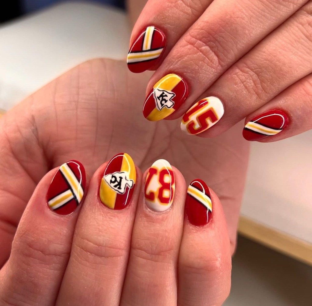 super bowl nails