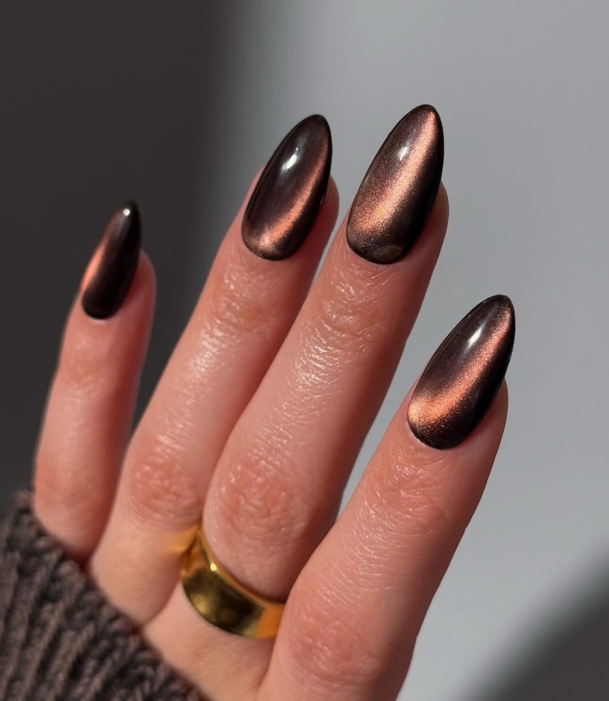 cat eye nail designs