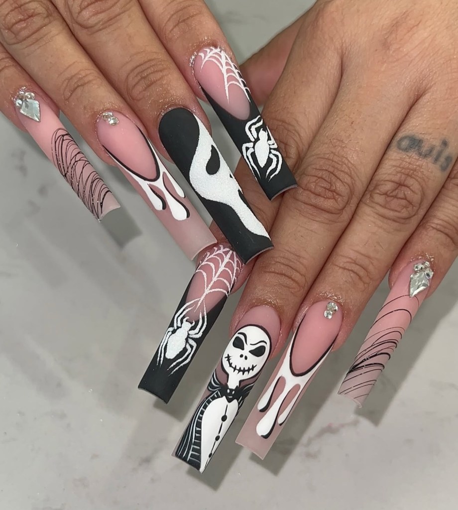halloween nail art