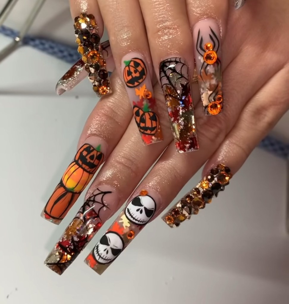 halloween nail art