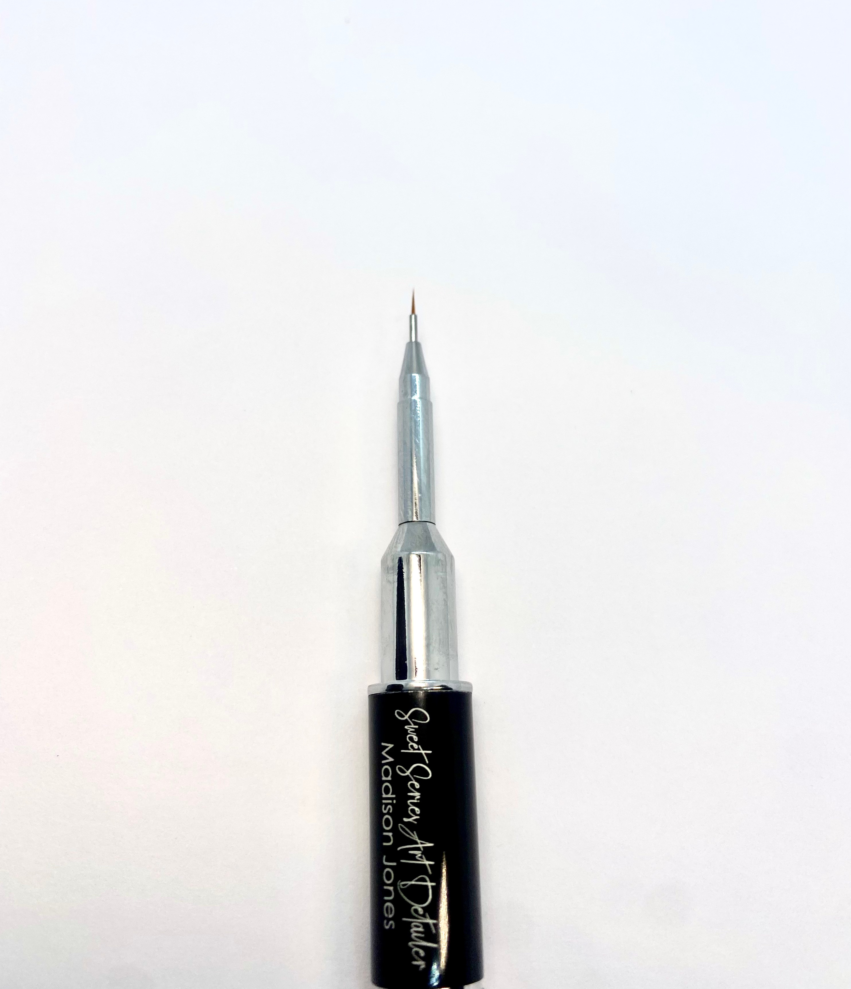 Signature Series Nail Art Detailer Brush - Image 2