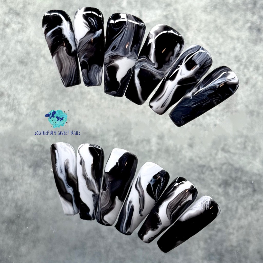 Black and White Marble Press On Nails 27