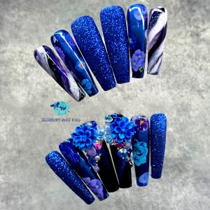 Blue Floral Garden Nails 24